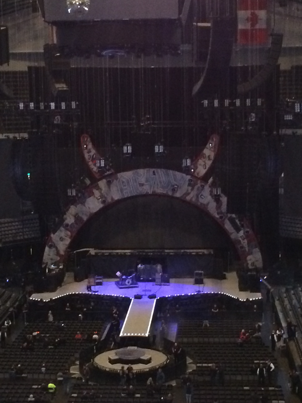 ac dc03.jpg
