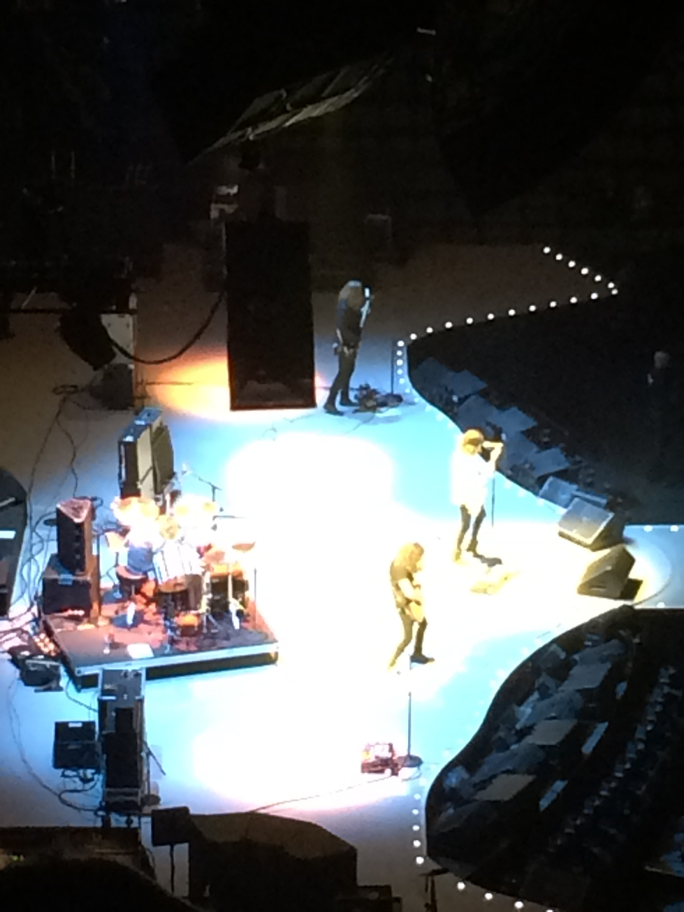 ac dc05.jpg